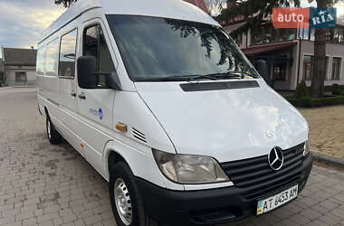 Грузовой фургон Mercedes-Benz Sprinter 2002 в Львове