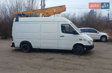 Автовышка Mercedes-Benz Sprinter 2002 в 