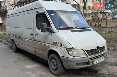 Грузовой фургон Mercedes-Benz Sprinter 2004 в Львове