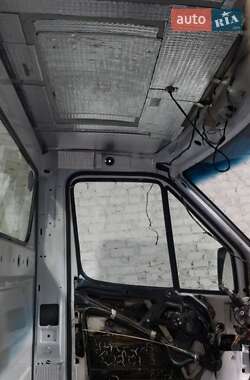 Автовоз Mercedes-Benz Sprinter 2002 в 