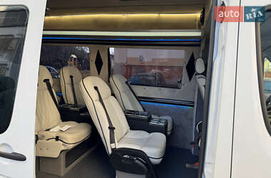 Другие автобусы Mercedes-Benz Sprinter 2010 в 