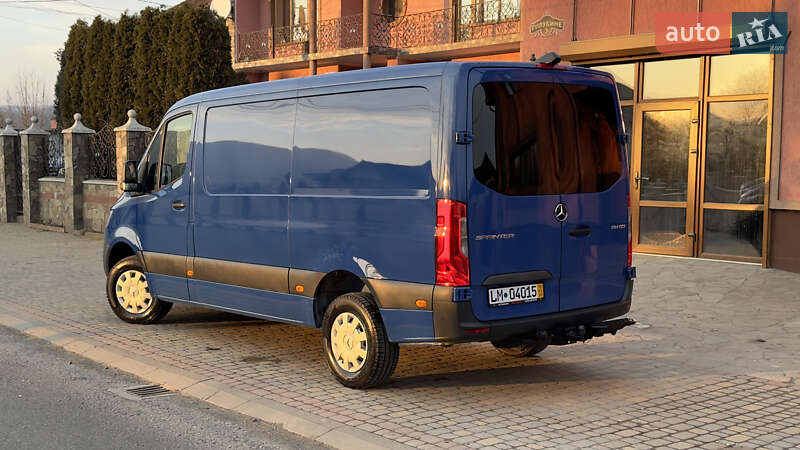 Вантажний фургон Mercedes-Benz Sprinter 2020 в Сваляві