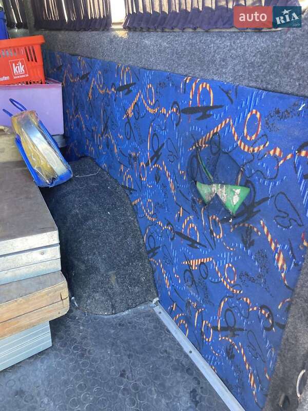 Микроавтобус Mercedes-Benz Sprinter 1999 в Шишаки фото 4 Микроавтобус Mercedes-Benz Sprinter 1999 в Шишаки