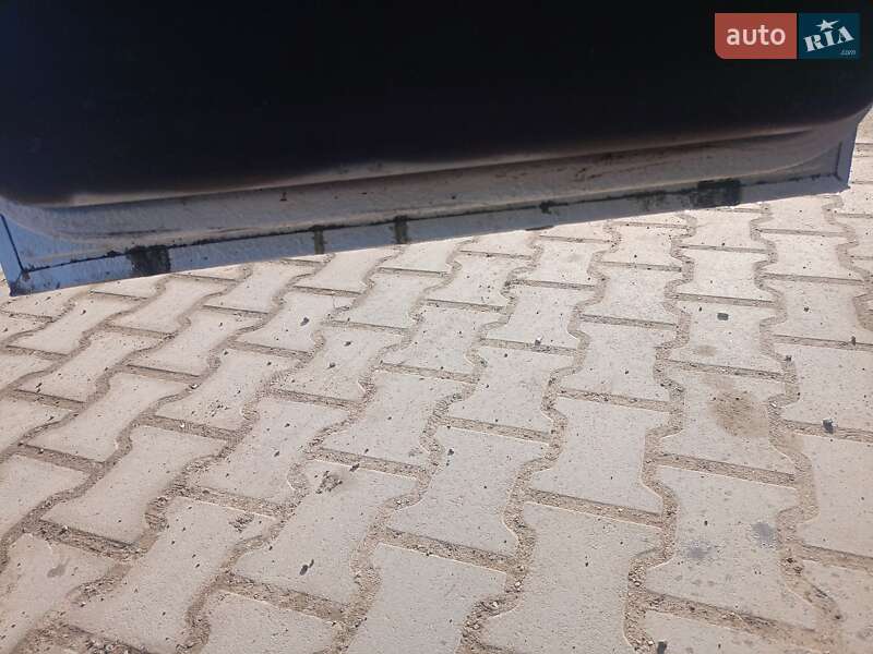 Вантажопасажирський фургон Mercedes-Benz Sprinter 2002 в Теребовлі