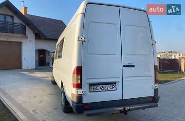 Грузопассажирский фургон Mercedes-Benz Sprinter 2004 в Новояворовске