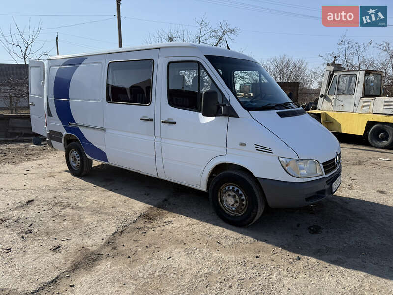 Микроавтобус Mercedes-Benz Sprinter 2004 в Казатине