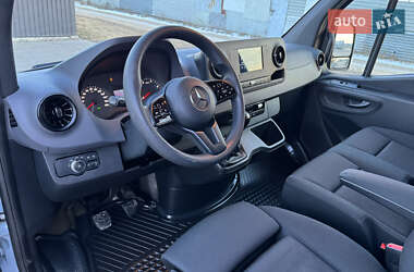 Вантажний фургон Mercedes-Benz Sprinter 2021 в 