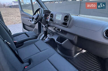 Вантажний фургон Mercedes-Benz Sprinter 2021 в 