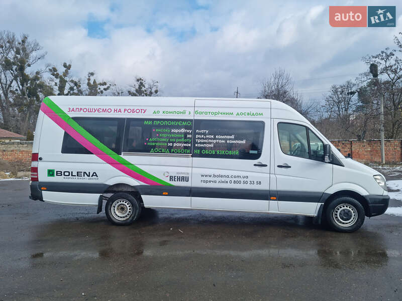 Mercedes-Benz Sprinter 2013