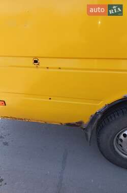 Грузовой фургон Mercedes-Benz Sprinter 2004 в 