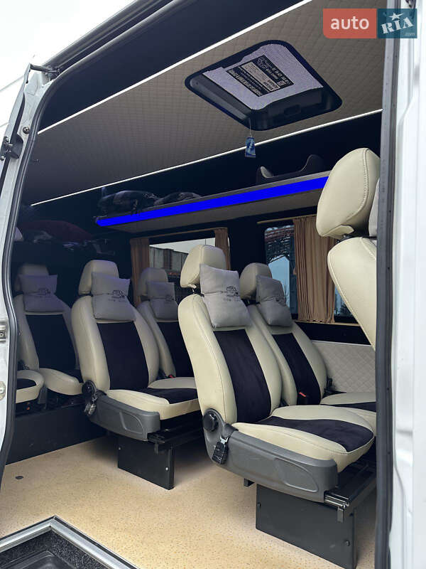 Микроавтобус Mercedes-Benz Sprinter 2017 в Смеле