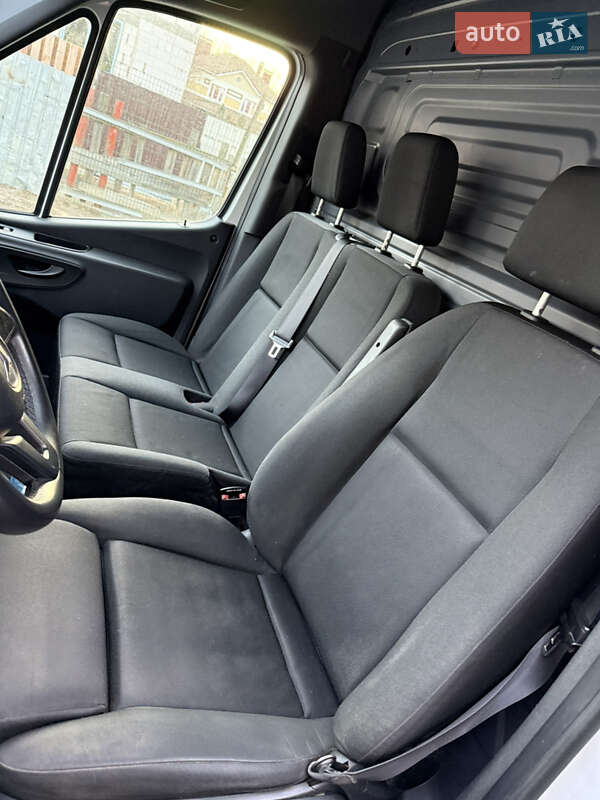 Вантажний фургон Mercedes-Benz Sprinter 2018 в Києві