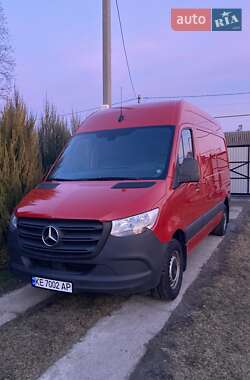 Вантажний фургон Mercedes-Benz Sprinter 2018 в Дніпрі