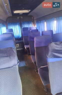 Микроавтобус Mercedes-Benz Sprinter 2000 в 