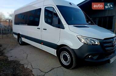 Вантажопасажирський фургон Mercedes-Benz Sprinter 2019 в Калуші