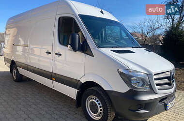 Грузовой фургон Mercedes-Benz Sprinter 2017 в 