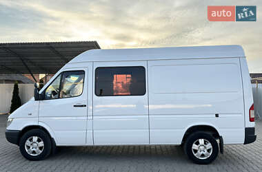 Другие грузовики Mercedes-Benz Sprinter 2002 в 
