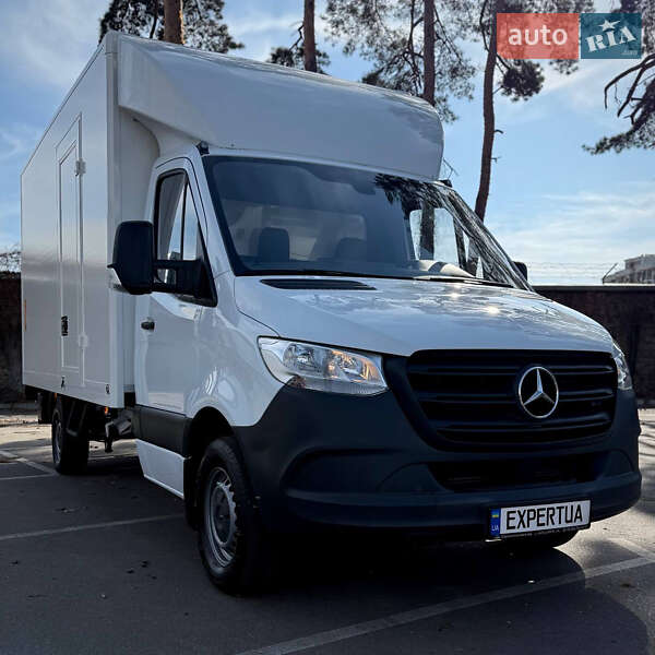 Другие грузовики Mercedes-Benz Sprinter 2020 в 
