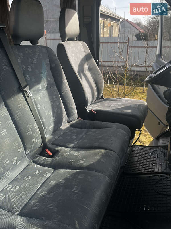 Грузопассажирский фургон Mercedes-Benz Sprinter 2004 в Львове