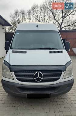 Грузовой фургон Mercedes-Benz Sprinter 2011 в Львове