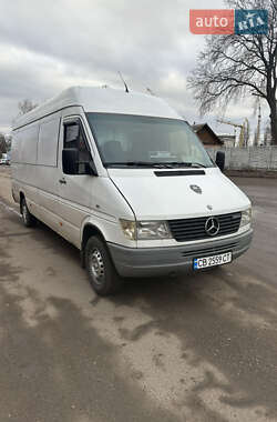 Вантажний фургон Mercedes-Benz Sprinter 2000 в Чернігові