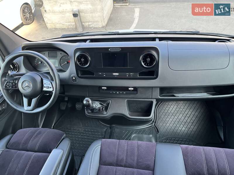 Микроавтобус Mercedes-Benz Sprinter 2018 в Киеве