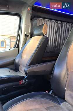 Грузопассажирский фургон Mercedes-Benz Sprinter 2006 в Черновцах