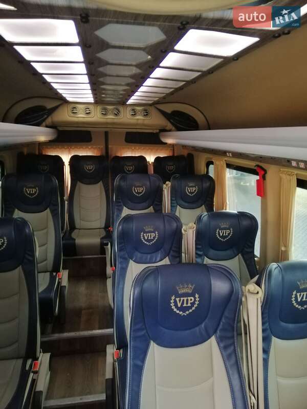 Туристичний / Міжміський автобус Mercedes-Benz Sprinter 2014 в Полтаві