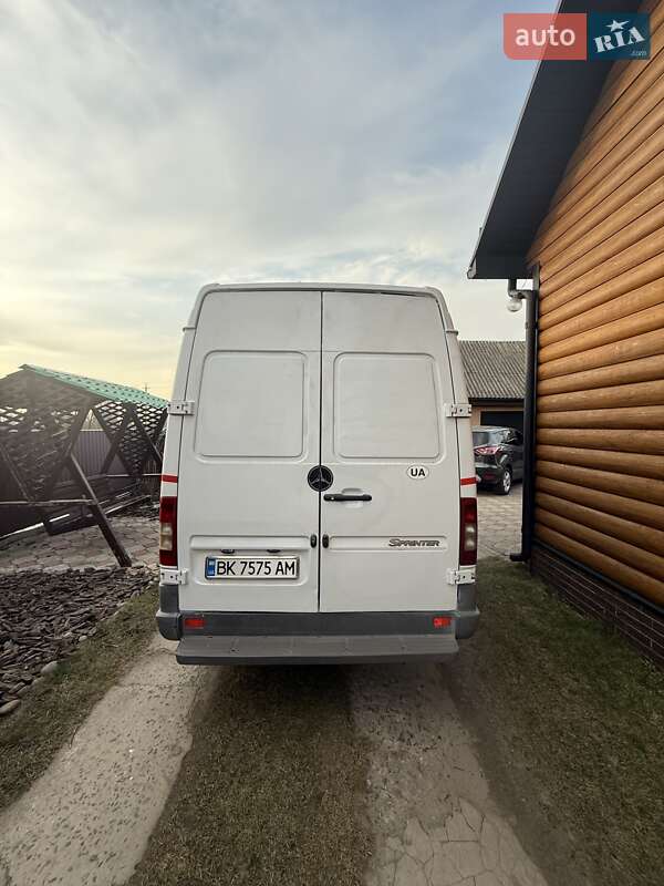 Мікроавтобус Mercedes-Benz Sprinter 2005 в Березному