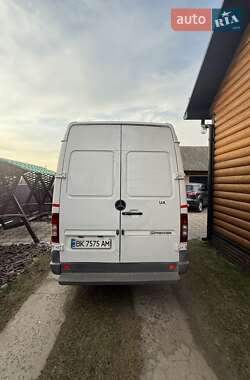 Микроавтобус Mercedes-Benz Sprinter 2005 в 