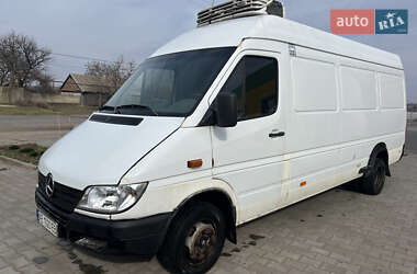 Вантажний фургон Mercedes-Benz Sprinter 2005 в 