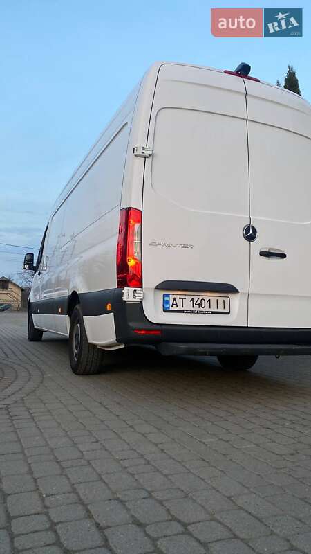 Мікроавтобус Mercedes-Benz Sprinter 2020 в Долині