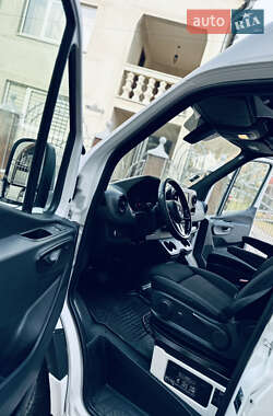 Грузовой фургон Mercedes-Benz Sprinter 2018 в 