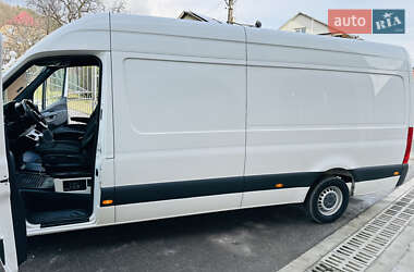 Грузовой фургон Mercedes-Benz Sprinter 2018 в 