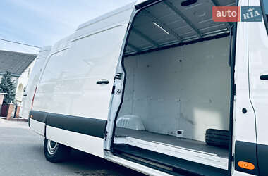 Грузовой фургон Mercedes-Benz Sprinter 2018 в 