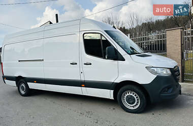 Грузовой фургон Mercedes-Benz Sprinter 2018 в 