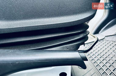 Грузовой фургон Mercedes-Benz Sprinter 2018 в 