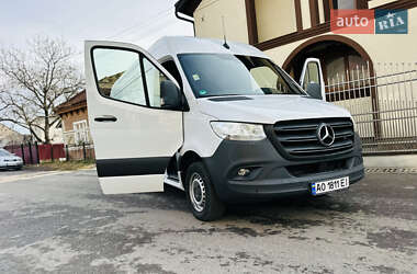 Грузовой фургон Mercedes-Benz Sprinter 2018 в 