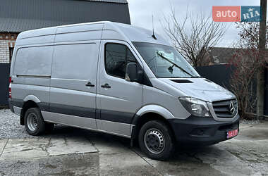 Грузовой фургон Mercedes-Benz Sprinter 2018 в 