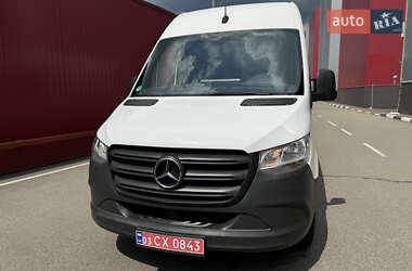 Грузовой фургон Mercedes-Benz Sprinter 2018 в 
