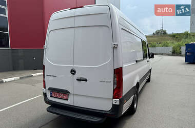 Грузовой фургон Mercedes-Benz Sprinter 2018 в 