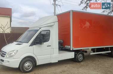 Тягач Mercedes-Benz Sprinter 2011 в 