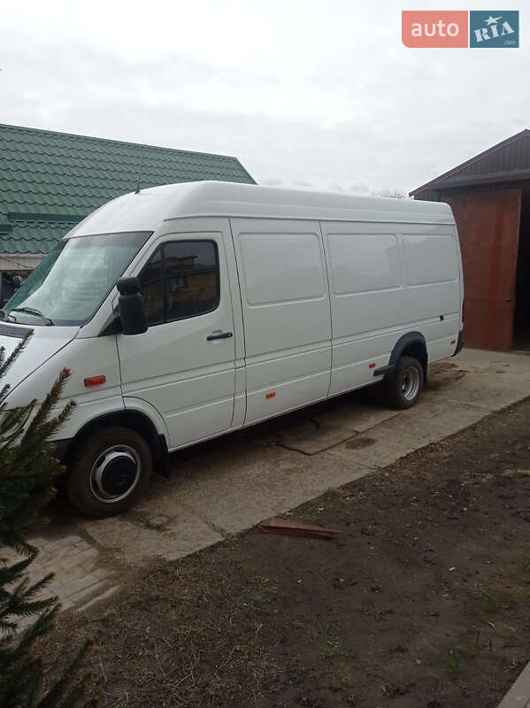 Грузовой фургон Mercedes-Benz Sprinter 2003 в Виннице