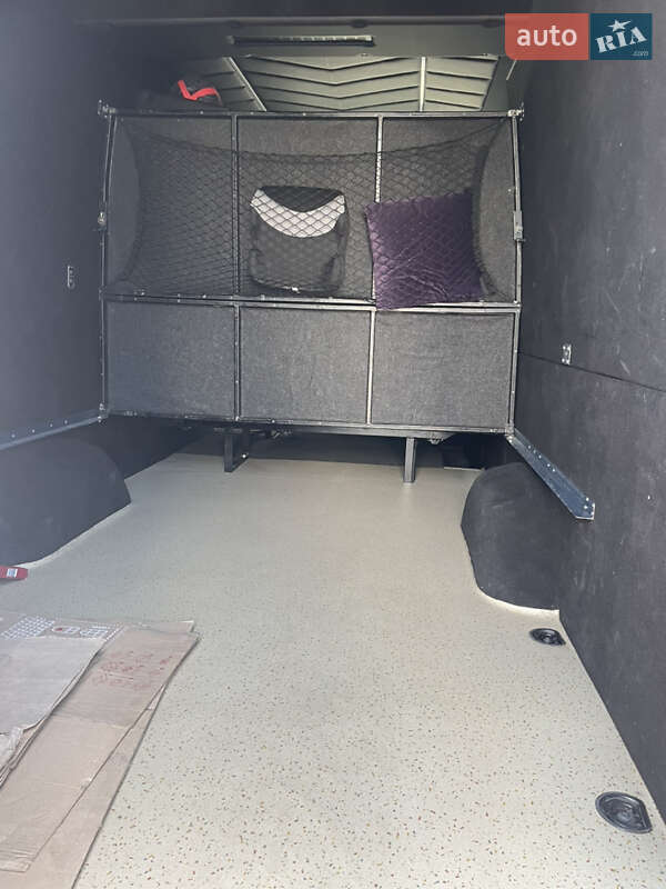 Грузопассажирский фургон Mercedes-Benz Sprinter 2017 в Тернополе фото 20 Грузопассажирский фургон Mercedes-Benz Sprinter 2017 в Тернополе