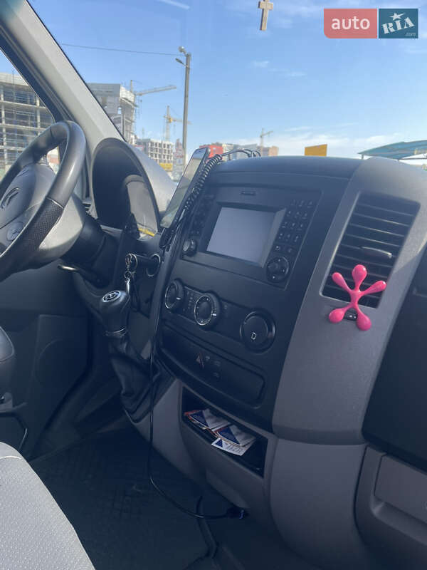 Грузопассажирский фургон Mercedes-Benz Sprinter 2017 в Тернополе фото 28 Грузопассажирский фургон Mercedes-Benz Sprinter 2017 в Тернополе