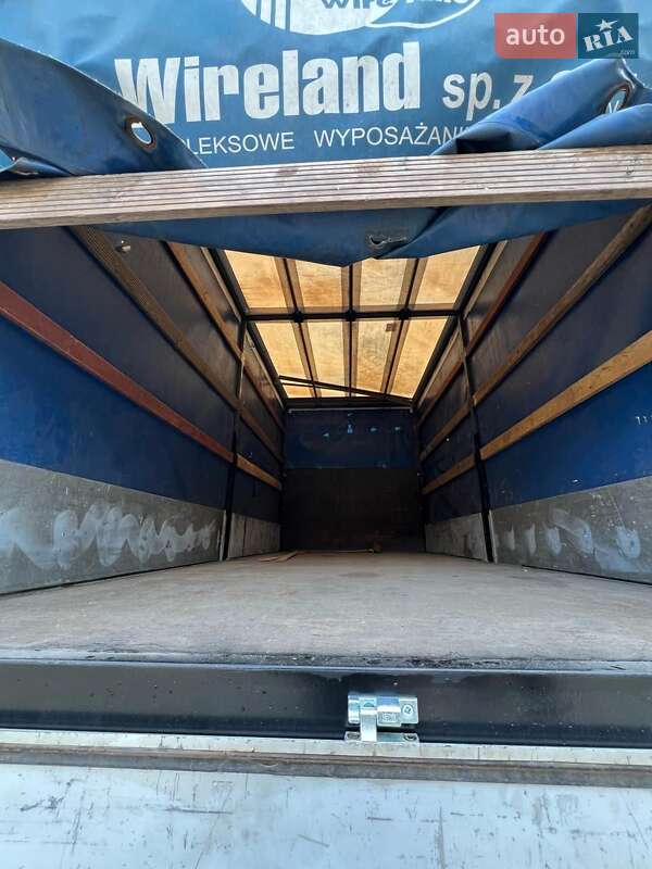 Тентованый Mercedes-Benz Sprinter 2011 в Косове