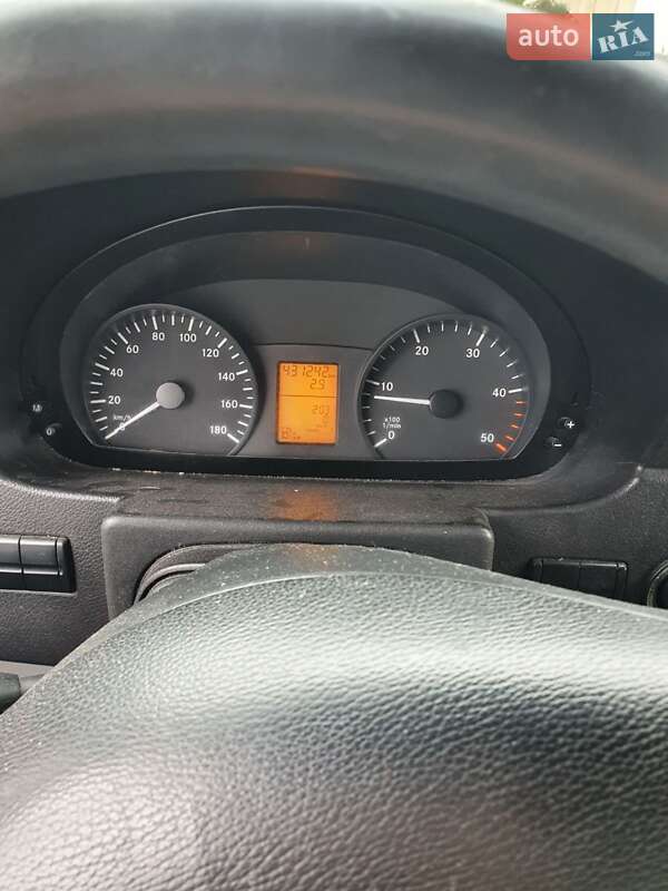 Тентованый Mercedes-Benz Sprinter 2011 в Косове