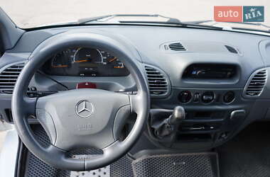 Грузовой фургон Mercedes-Benz Sprinter 2006 в 