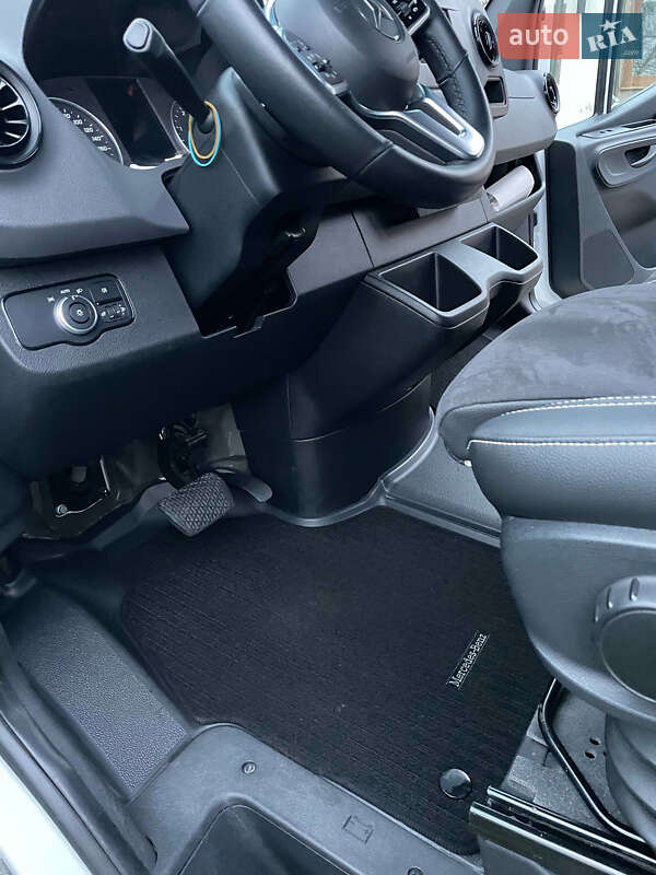Мікроавтобус Mercedes-Benz Sprinter 2020 в Івано-Франківську