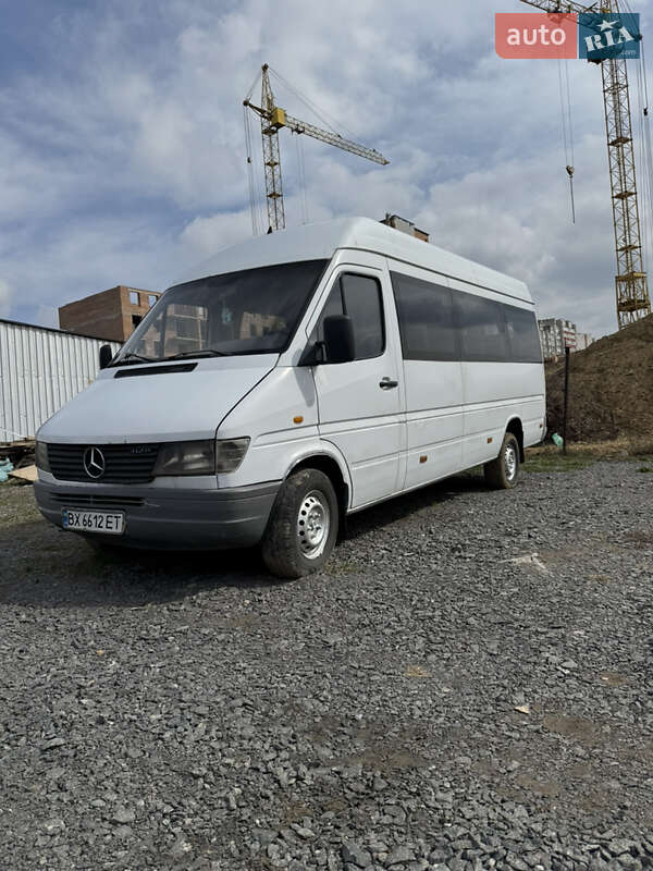 Городской автобус Mercedes-Benz Sprinter 1999 в Хмельницком